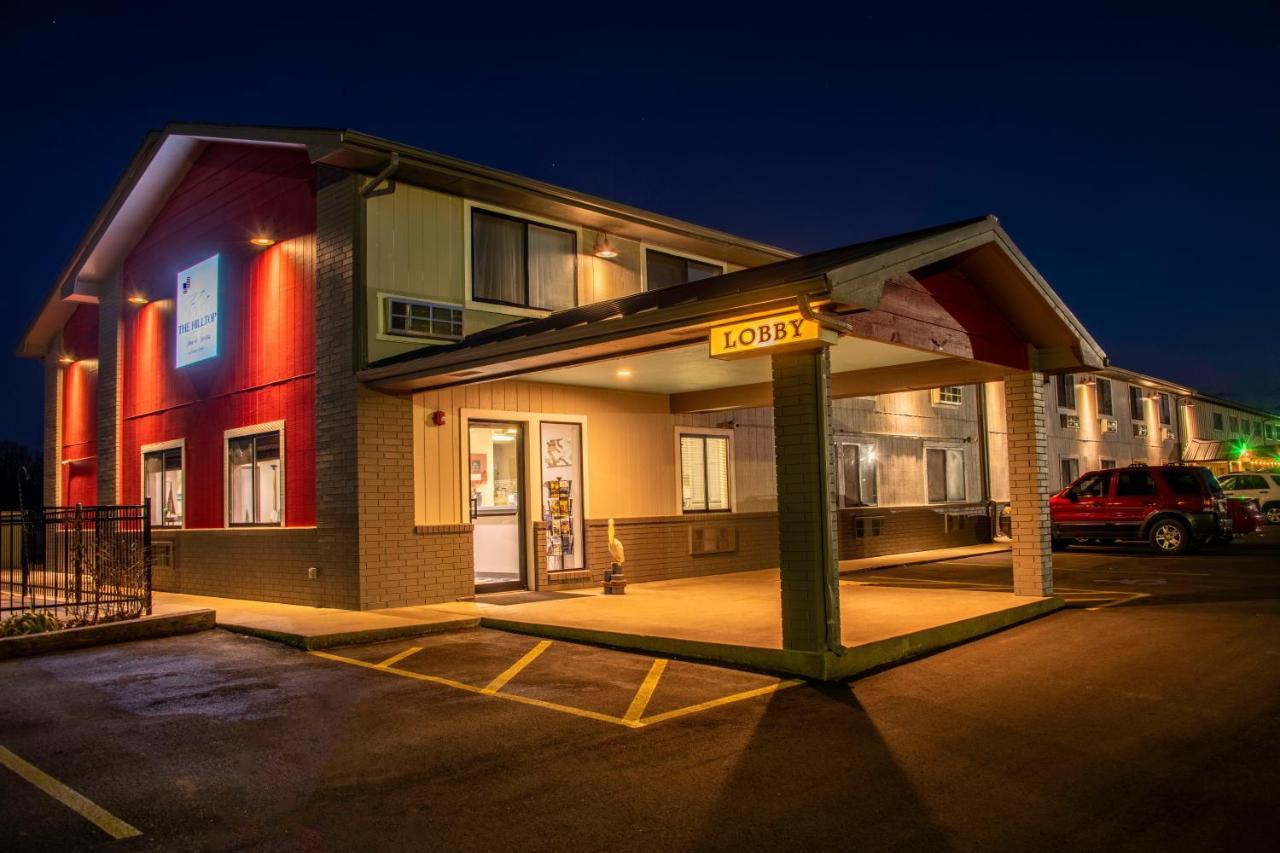 Hilltop Inn & Suites 그로브 외부 사진