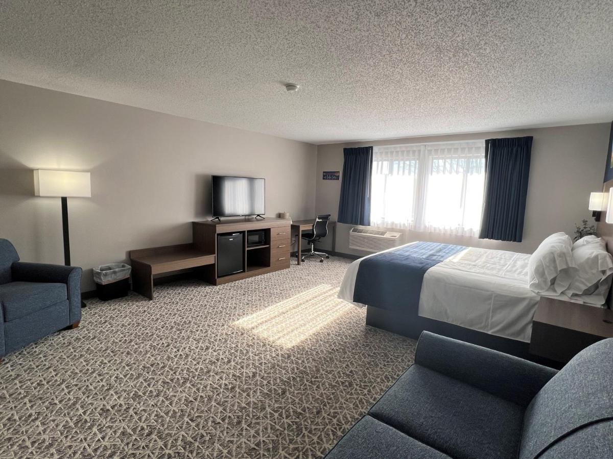Hilltop Inn & Suites 그로브 외부 사진