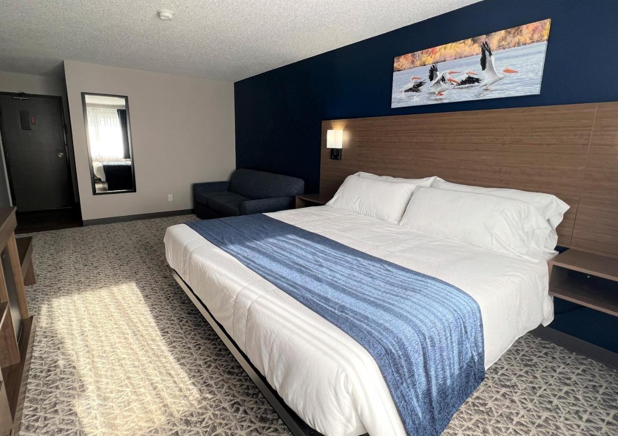 Hilltop Inn & Suites 그로브 외부 사진