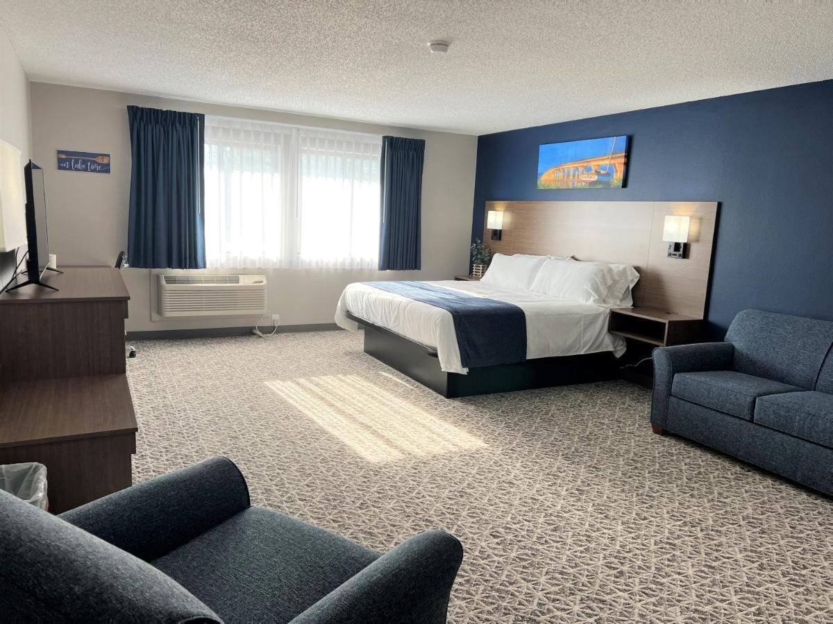 Hilltop Inn & Suites 그로브 외부 사진