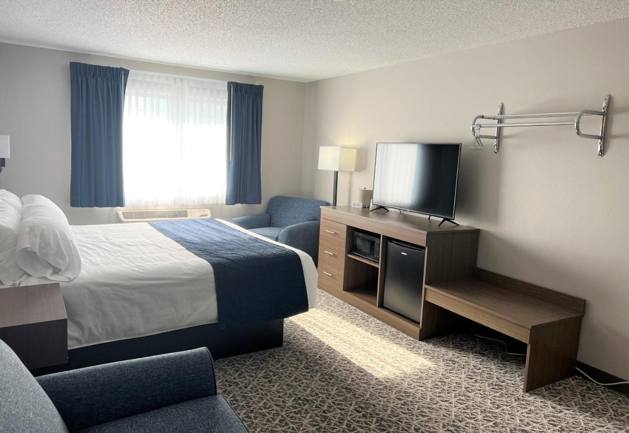 Hilltop Inn & Suites 그로브 외부 사진